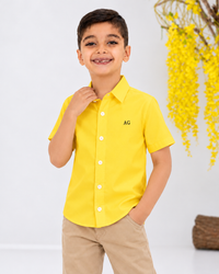 Camisa de niño manga corta amarilla